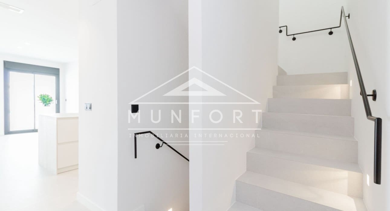 4 bedroom Villa for sale in Ciudad Quesada with pool - € 798,750 (Ref: 9618626)