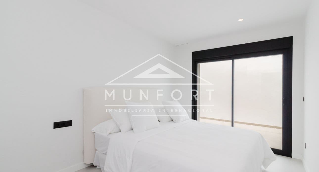 4 bedroom Villa for sale in Ciudad Quesada with pool - € 798,750 (Ref: 9618626)