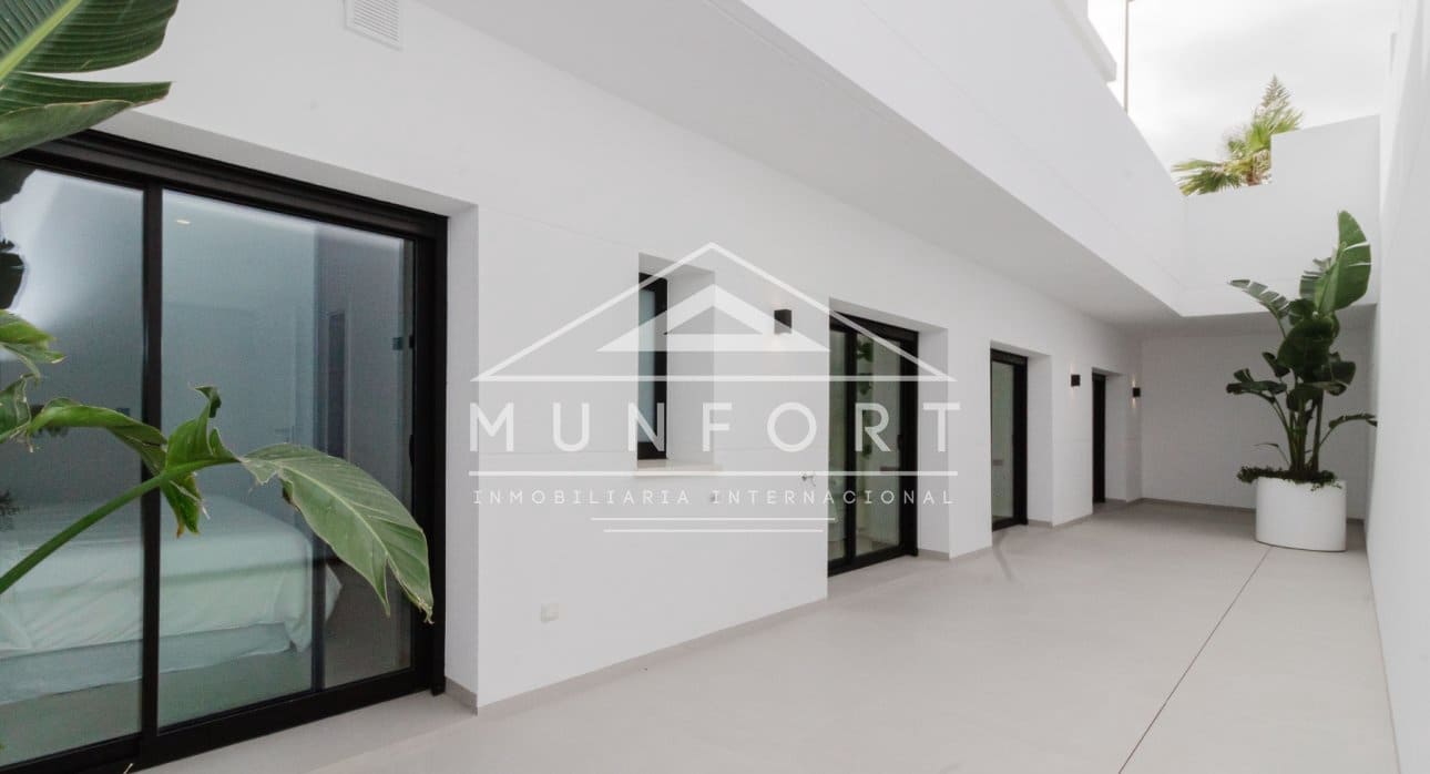 4 bedroom Villa for sale in Ciudad Quesada with pool - € 798,750 (Ref: 9618626)