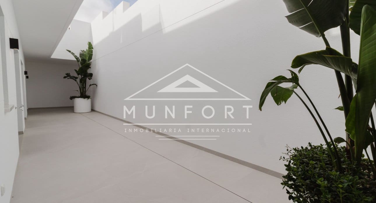 4 bedroom Villa for sale in Ciudad Quesada with pool - € 798,750 (Ref: 9618626)