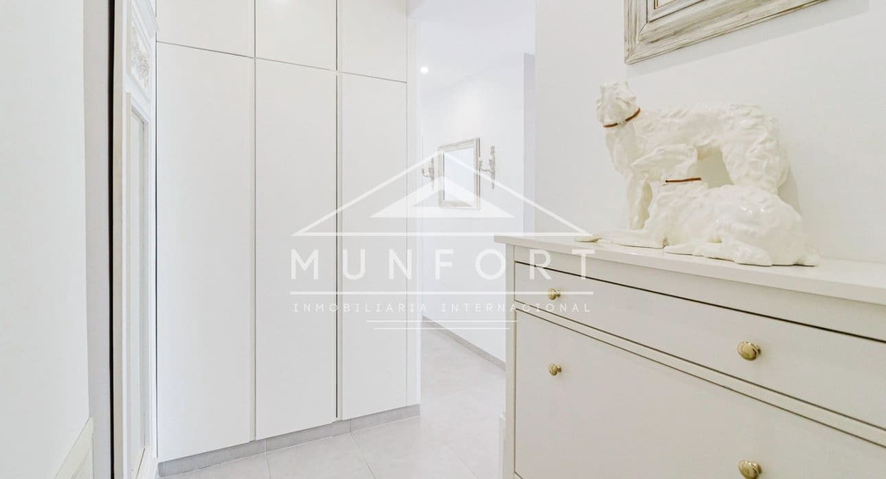 Chalet de 3 habitaciones en Sucina en venta con piscina - 449.900 € (Ref: 9618689)