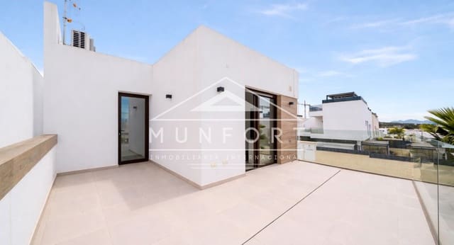 4 bedroom Villa for sale in Benijófar with pool - € 438,900 (Ref: 9623228)