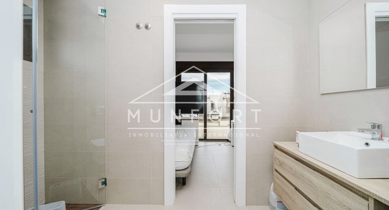 4 bedroom Villa for sale in Benijofar with pool - € 438,900 (Ref: 9623228)