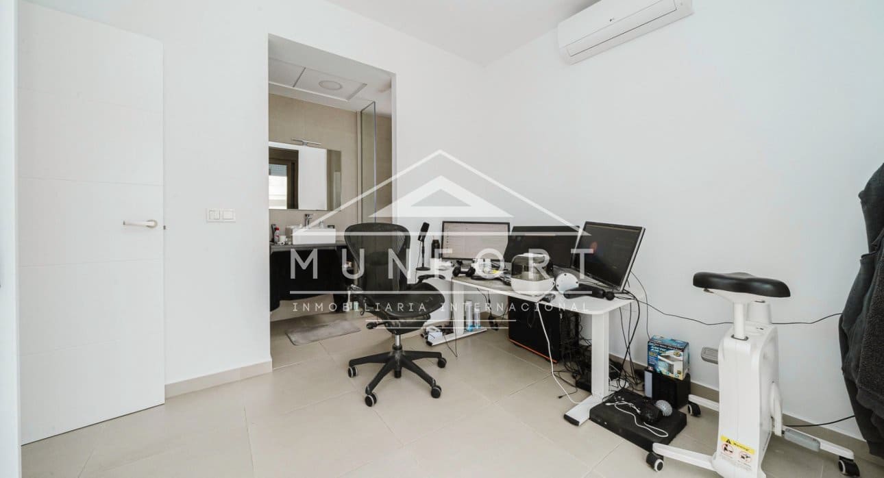 4 bedroom Villa for sale in Benijofar with pool - € 438,900 (Ref: 9623228)