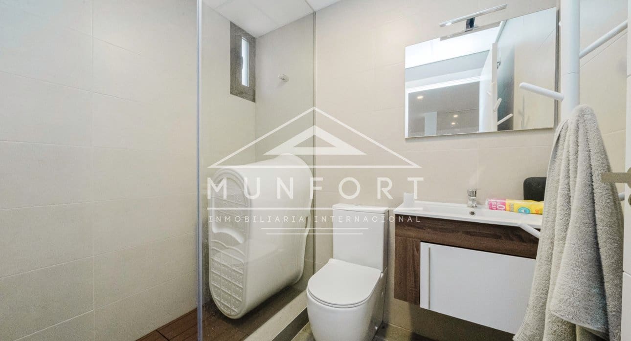 4 bedroom Villa for sale in Benijofar with pool - € 438,900 (Ref: 9623228)