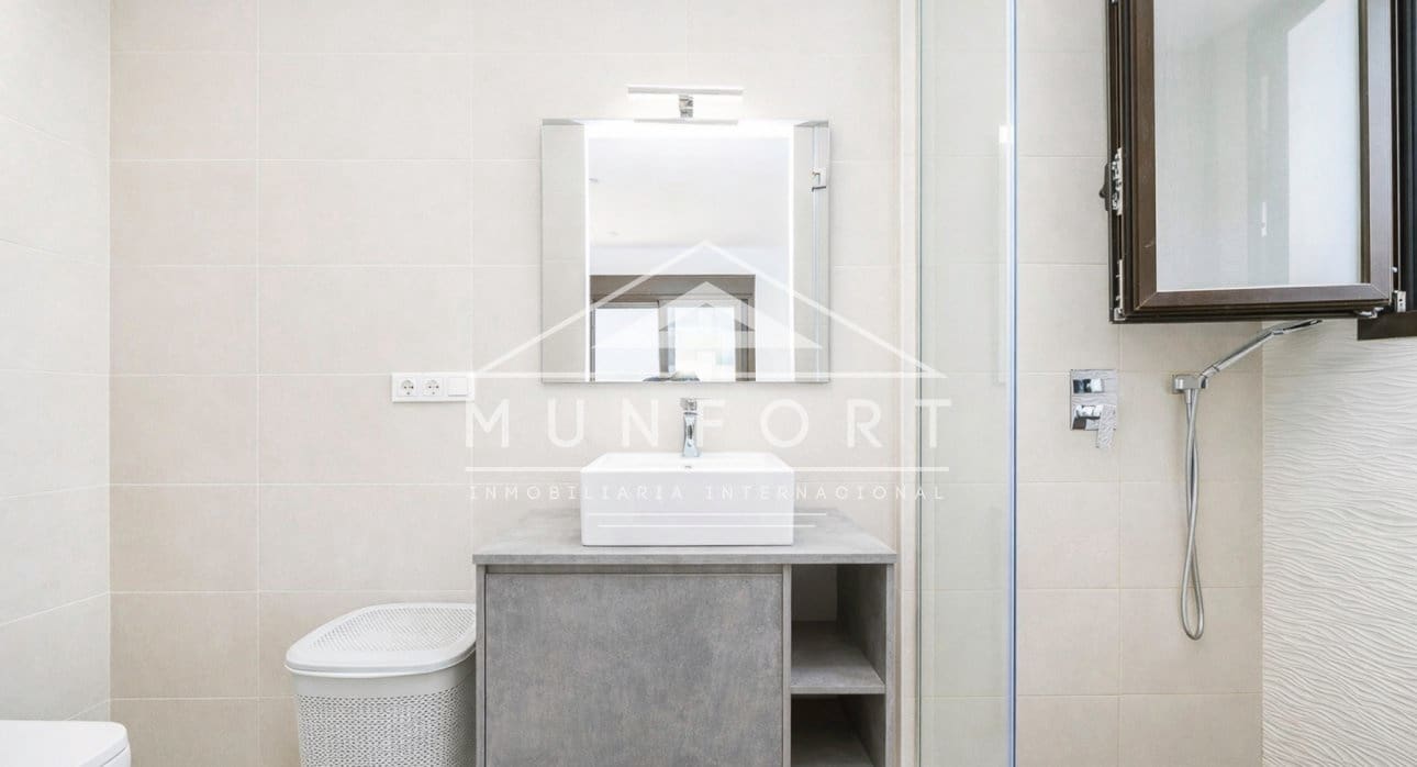 4 bedroom Villa for sale in Benijofar with pool - € 438,900 (Ref: 9623228)