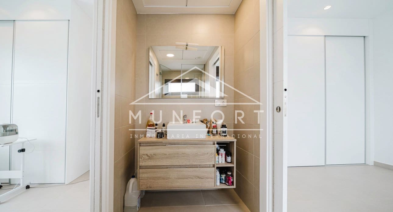 4 bedroom Villa for sale in Benijofar with pool - € 438,900 (Ref: 9623228)