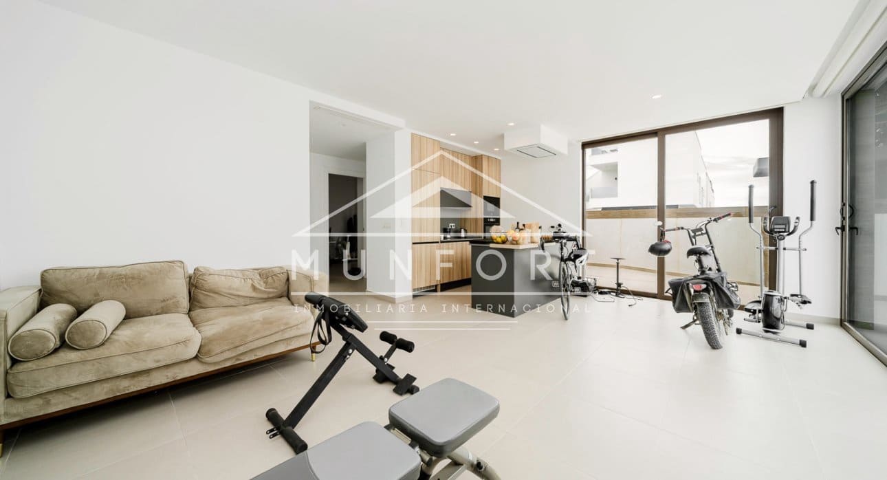 4 bedroom Villa for sale in Benijofar with pool - € 438,900 (Ref: 9623228)