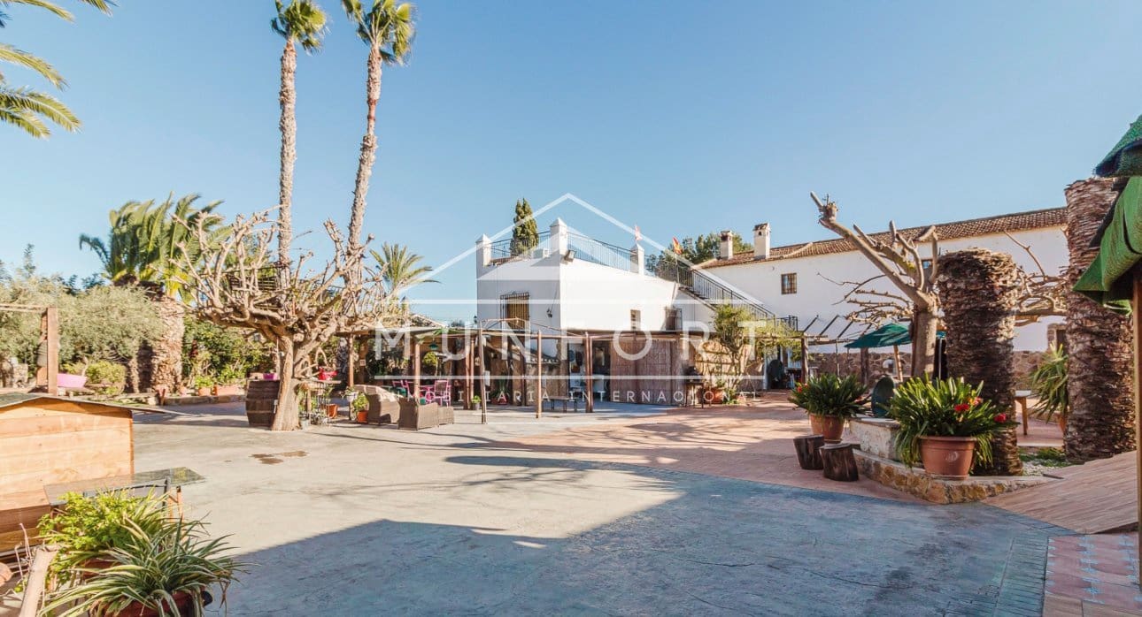 10 sypialnia Willa na sprzedaż w Orihuela z basenem - 1 750 000 € (Ref: 9624075)