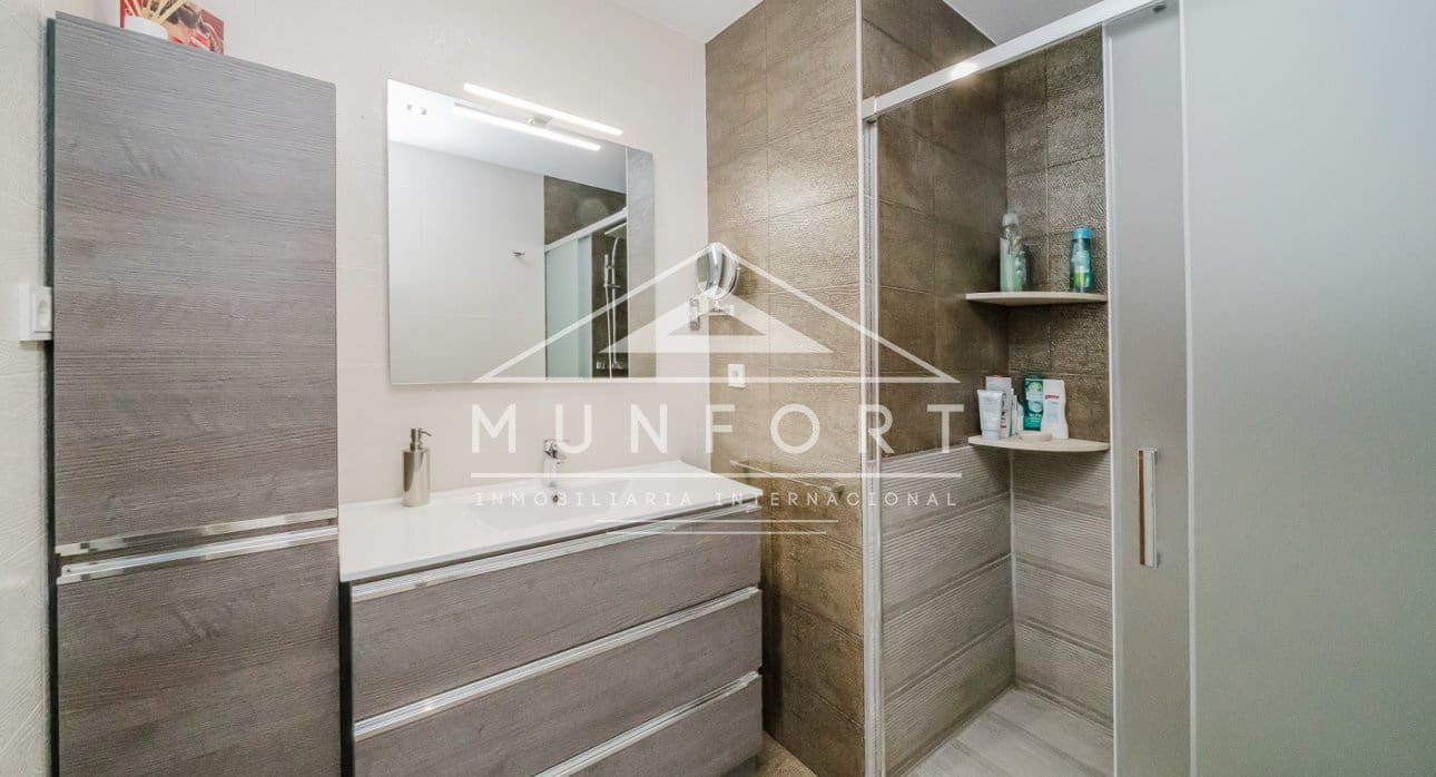 3 makuuhuone Huvila myytävänä paikassa San Pedro del Pinatar mukana uima-altaan - 490 000 € (Ref: 9626358)