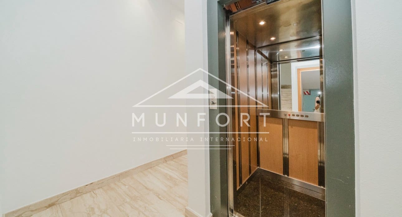 3 makuuhuone Huvila myytävänä paikassa San Pedro del Pinatar mukana uima-altaan - 490 000 € (Ref: 9626358)