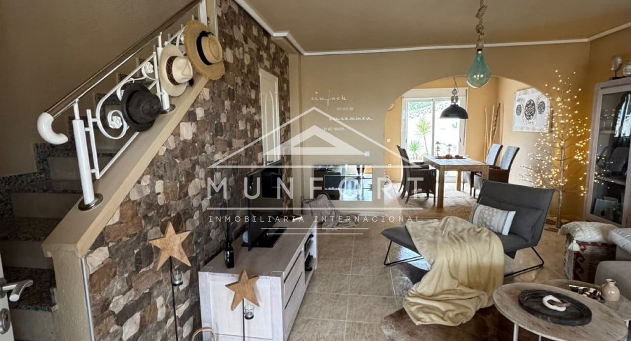 Chalet de 2 habitaciones en Rojales en venta con piscina - 259.000 € (Ref: 9626360)