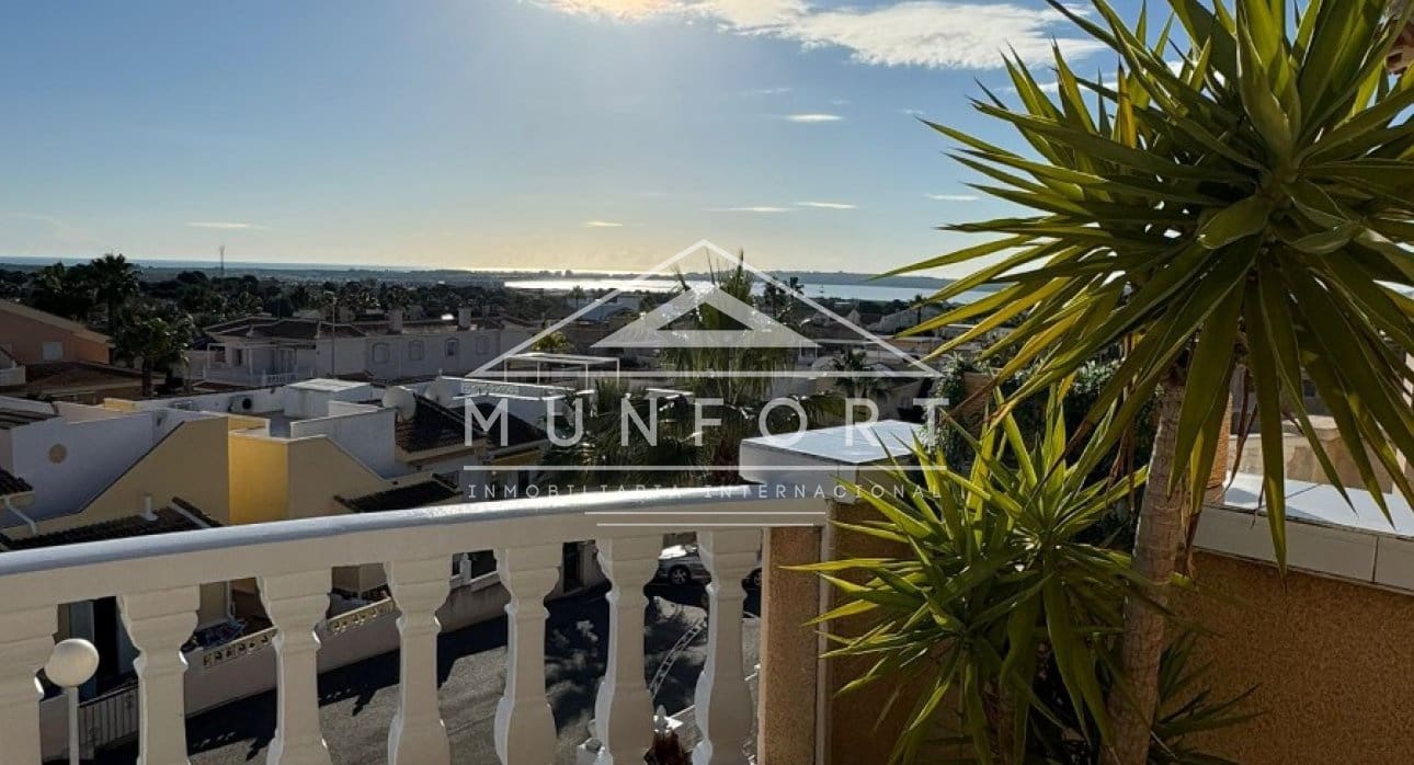 Chalet de 2 habitaciones en Rojales en venta con piscina - 259.000 € (Ref: 9626360)