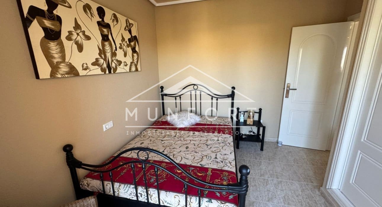 Chalet de 2 habitaciones en Rojales en venta con piscina - 259.000 € (Ref: 9626360)