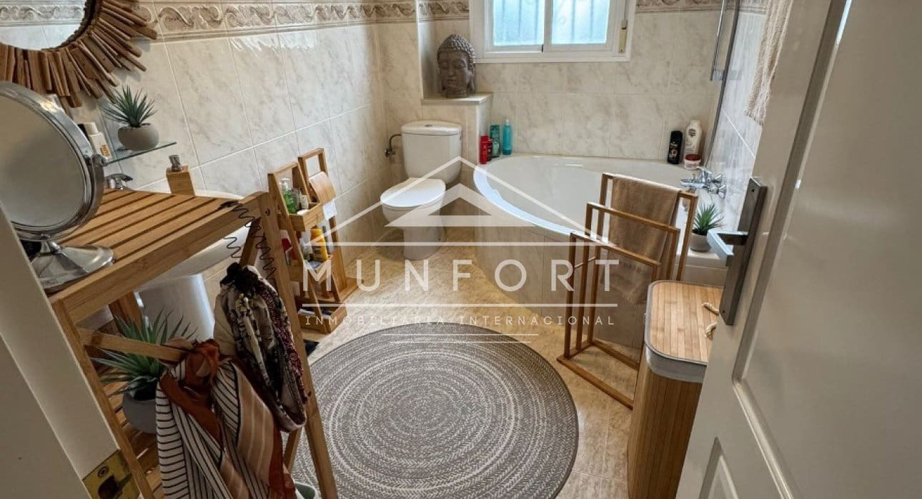 Chalet de 2 habitaciones en Rojales en venta con piscina - 259.000 € (Ref: 9626360)