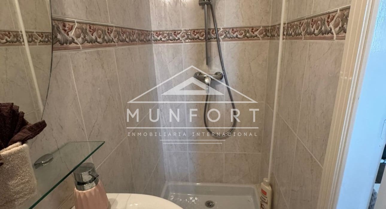 Chalet de 2 habitaciones en Rojales en venta con piscina - 259.000 € (Ref: 9626360)