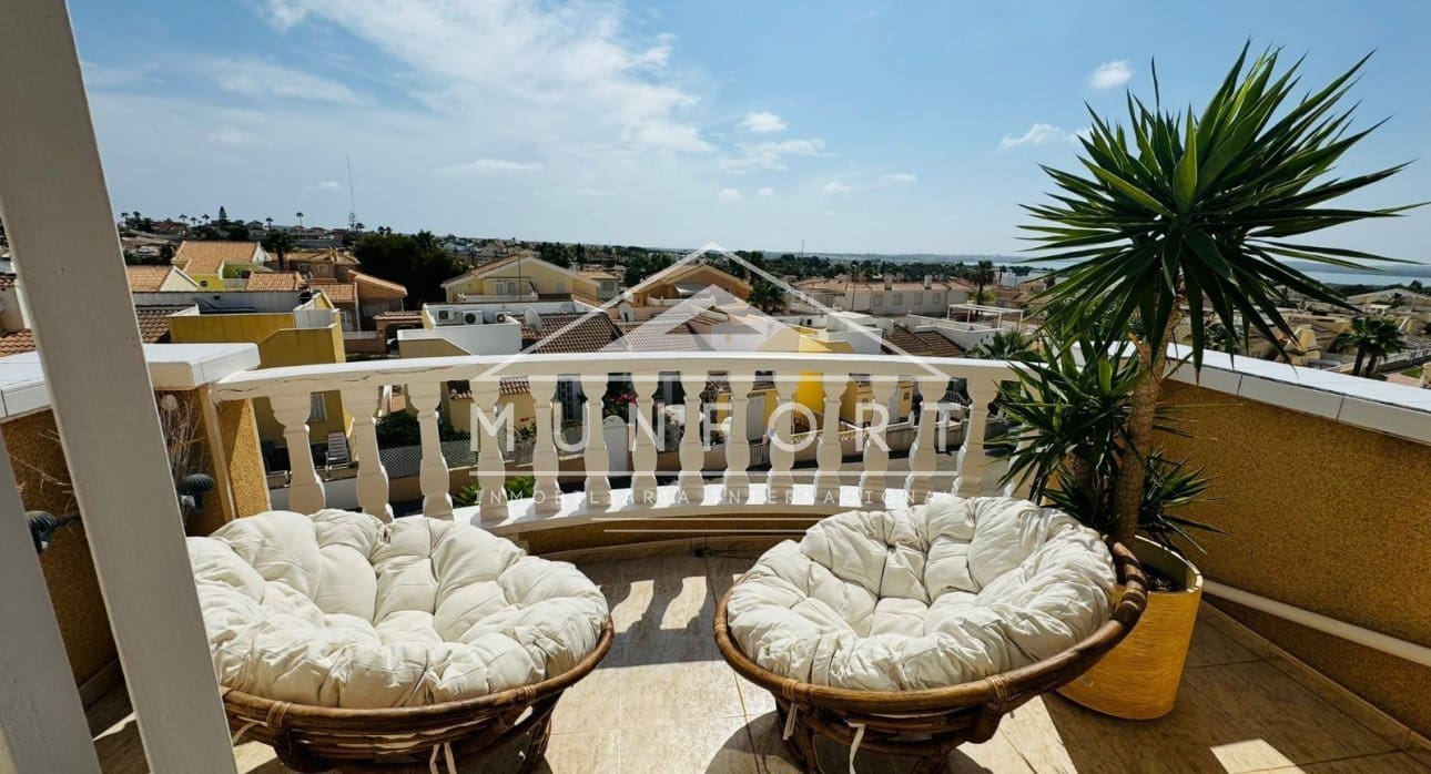 Chalet de 2 habitaciones en Rojales en venta con piscina - 259.000 € (Ref: 9626360)