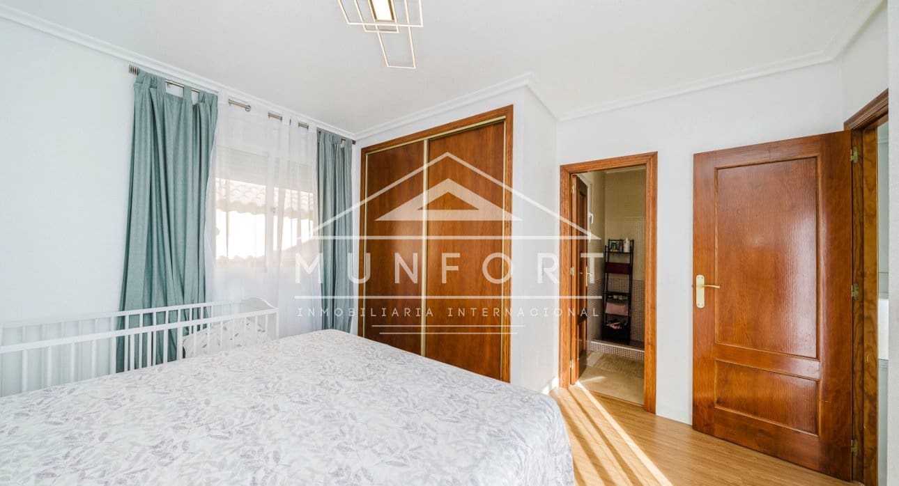 4 sypialnia Willa na sprzedaż w San Miguel de Salinas z basenem - 299 900 € (Ref: 9632676)