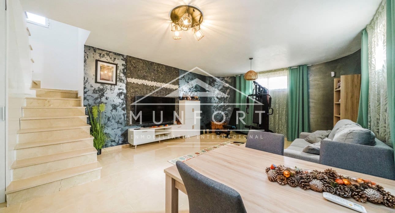 4 sypialnia Willa na sprzedaż w San Miguel de Salinas z basenem - 299 900 € (Ref: 9632676)