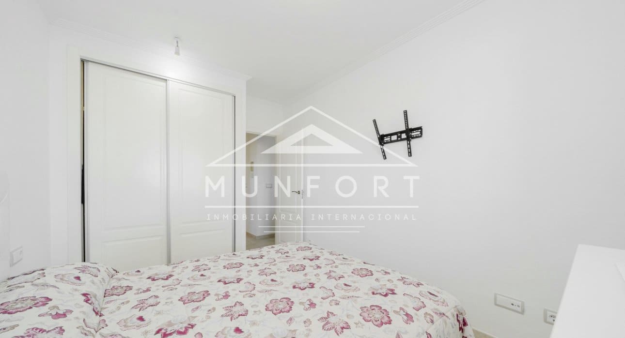 2 bedroom Apartment for sale in San Javier with pool - € 146,900 (Ref: 9642456)