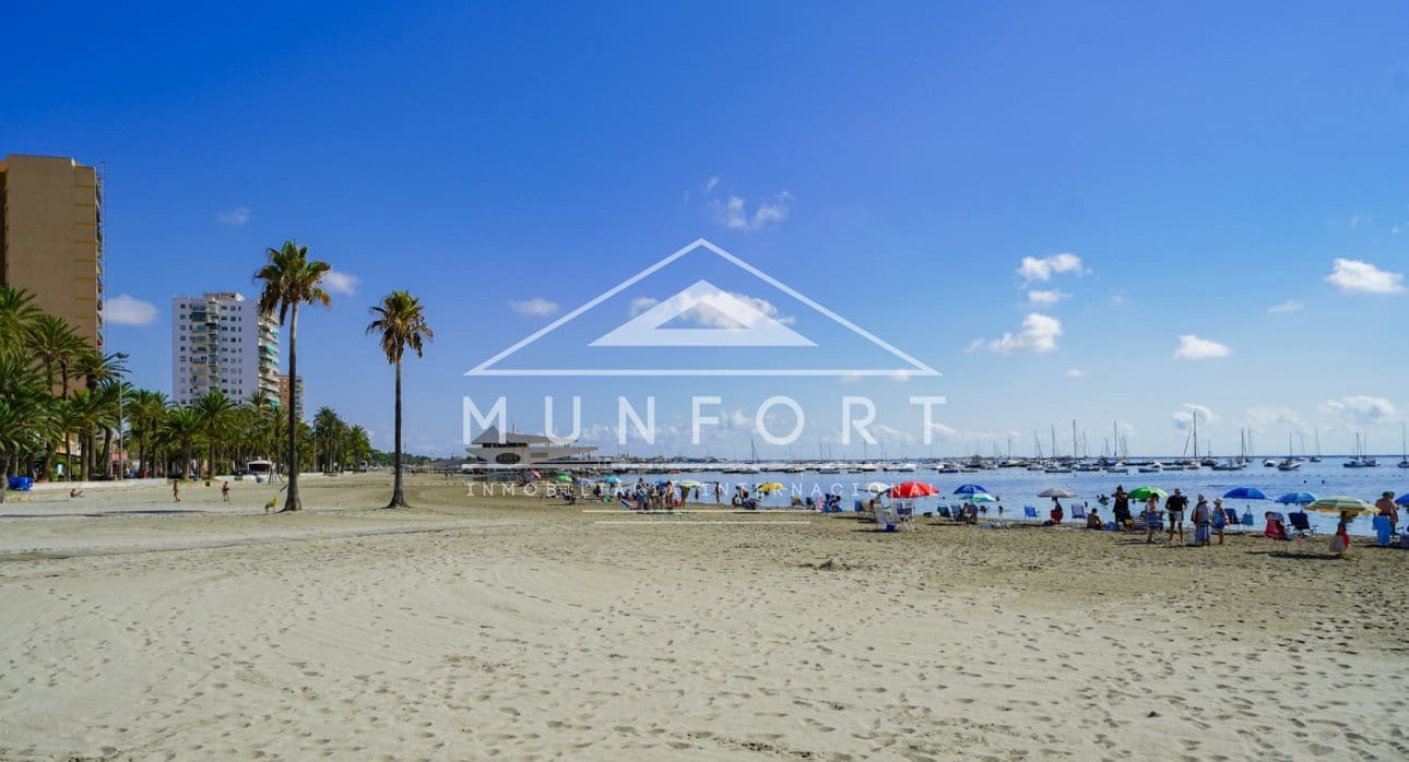 2 bedroom Apartment for sale in San Javier with pool - € 146,900 (Ref: 9642456)