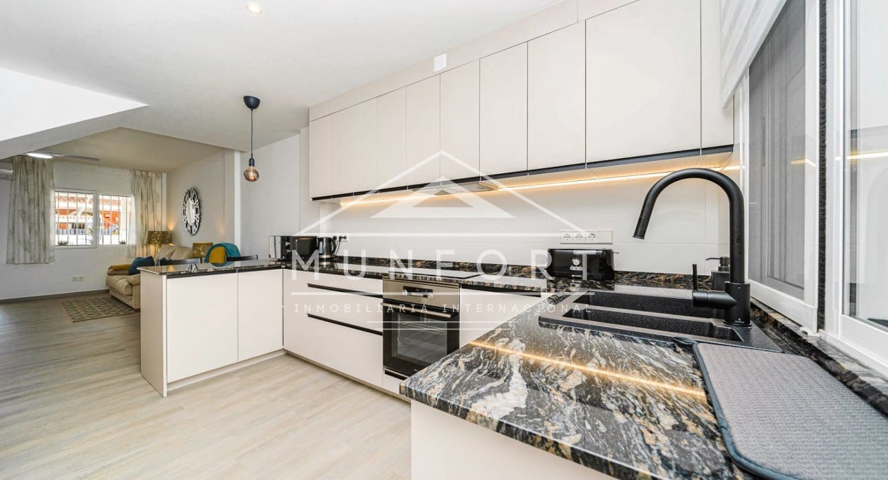 3 soveværelse Byhus til salg i Santiago de la Ribera - € 299.000 (Ref: 9642457)