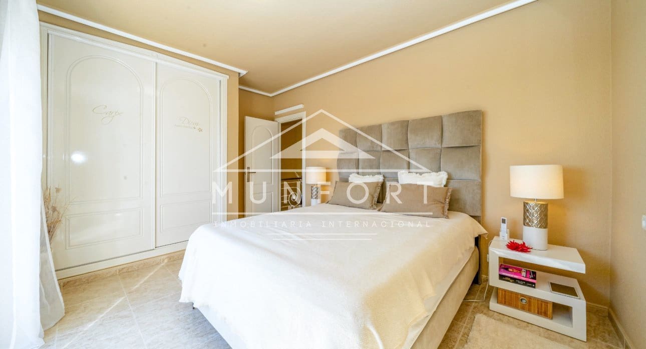 2 soveværelse Villa til salg i Rojales med swimmingpool - € 259.000 (Ref: 9642458)