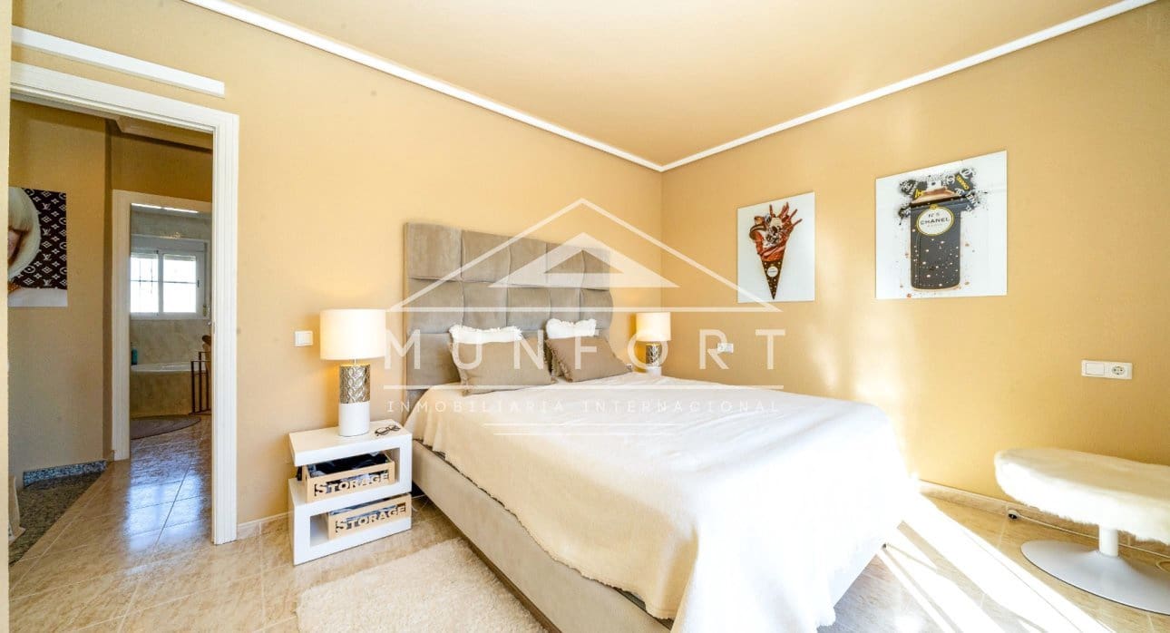 2 soveværelse Villa til salg i Rojales med swimmingpool - € 259.000 (Ref: 9642458)