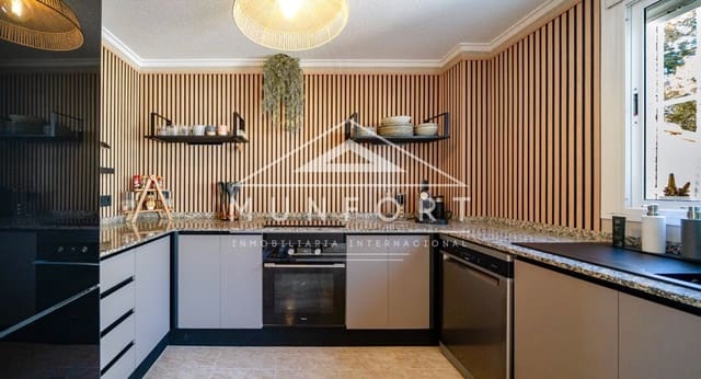 2 soveværelse Villa til salg i Ciudad Quesada, Rojales med swimmingpool - € 259.000 (Ref: 9642458)