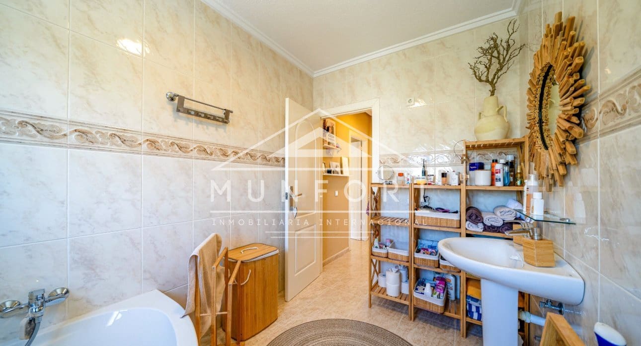 2 soveværelse Villa til salg i Rojales med swimmingpool - € 259.000 (Ref: 9642458)