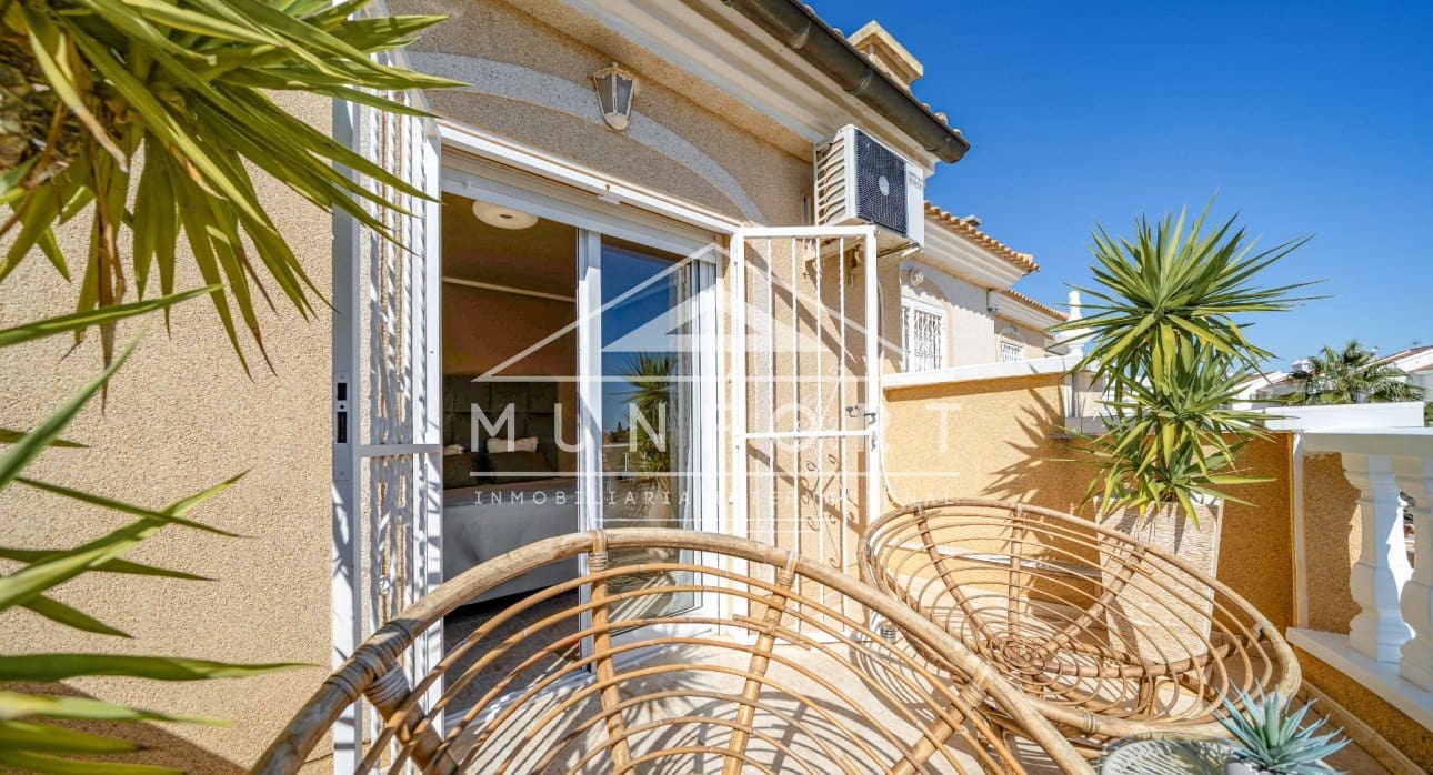 2 soveværelse Villa til salg i Rojales med swimmingpool - € 259.000 (Ref: 9642458)