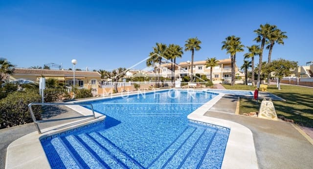 2 soveværelse Villa til salg i Ciudad Quesada, Rojales med swimmingpool - € 259.000 (Ref: 9642458)