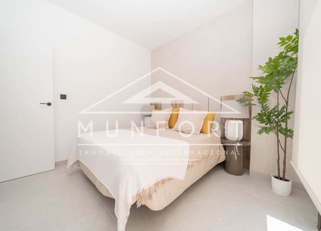 2 soverom Penthouse til salgs i Puerto Deportivo, Guardamar del Segura med svømmebasseng - € 445 000 (Ref: 9642462)
