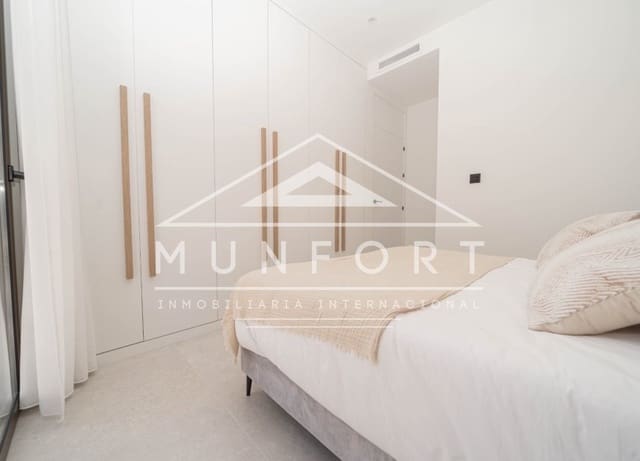 2 soverom Penthouse til salgs i Puerto Deportivo, Guardamar del Segura med svømmebasseng - € 445 000 (Ref: 9642462)
