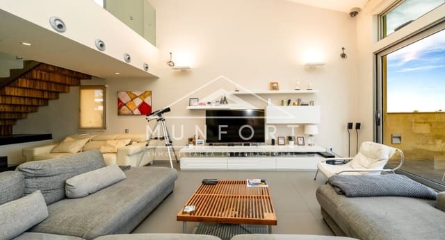 Chalet de 7 habitaciones en Los Balcones - Los Altos, Torrevieja en venta con piscina - 1.800.000 € (Ref: 9645603)