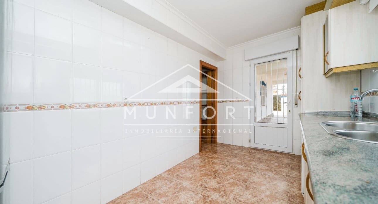 6 soveværelse Villa til salg i La Manga del Mar Menor - € 1.045.000 (Ref: 9645604)