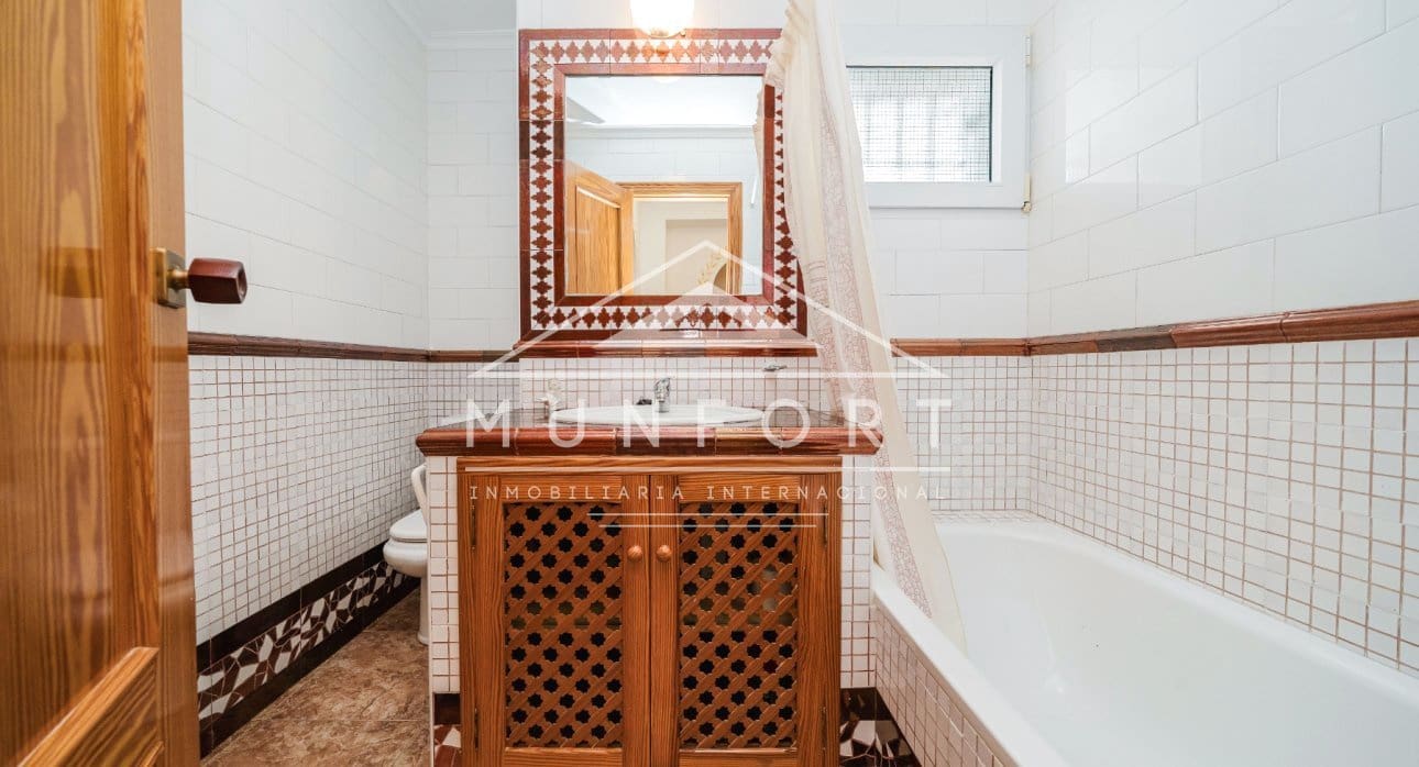 6 soveværelse Villa til salg i La Manga del Mar Menor - € 1.045.000 (Ref: 9645604)