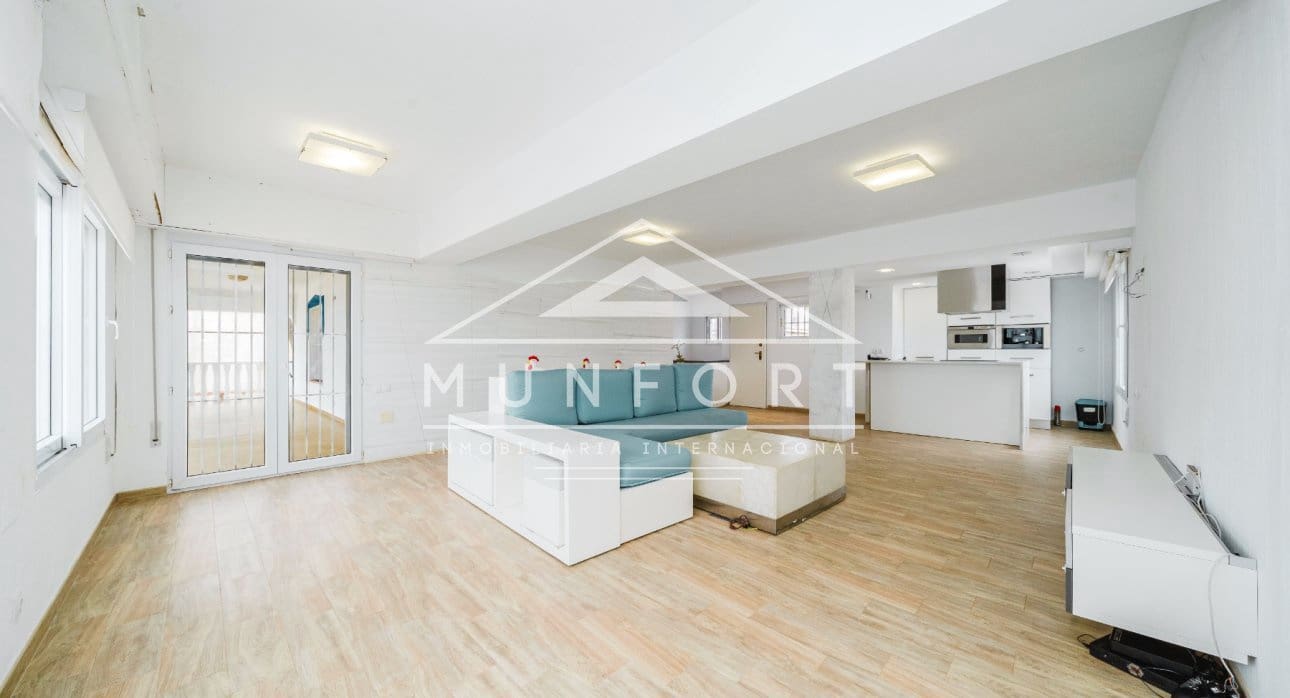 6 soveværelse Villa til salg i La Manga del Mar Menor - € 1.045.000 (Ref: 9645604)