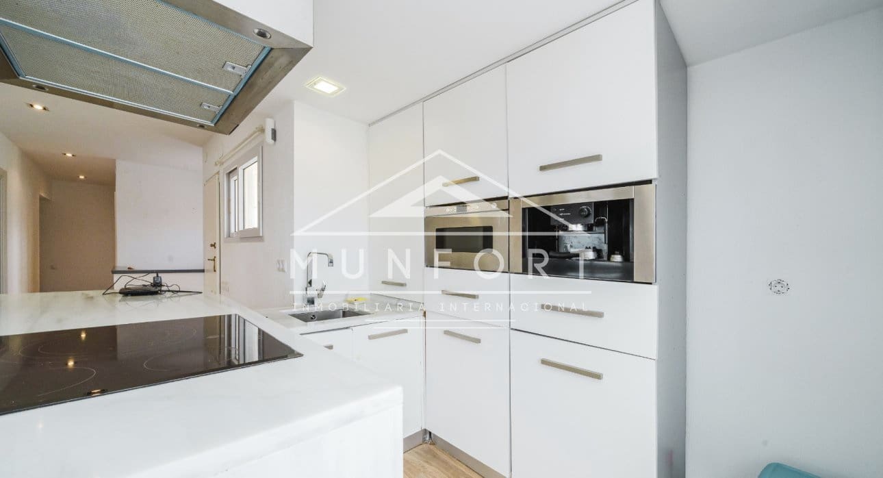 6 soveværelse Villa til salg i La Manga del Mar Menor - € 1.045.000 (Ref: 9645604)