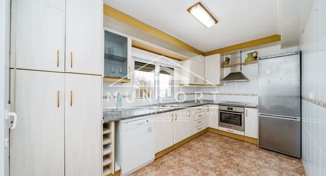 6 soveværelse Villa til salg i La Manga del Mar Menor - € 1.045.000 (Ref: 9645604)