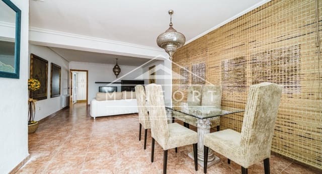 6 soveværelse Villa til salg i La Manga del Mar Menor - € 1.045.000 (Ref: 9645604)