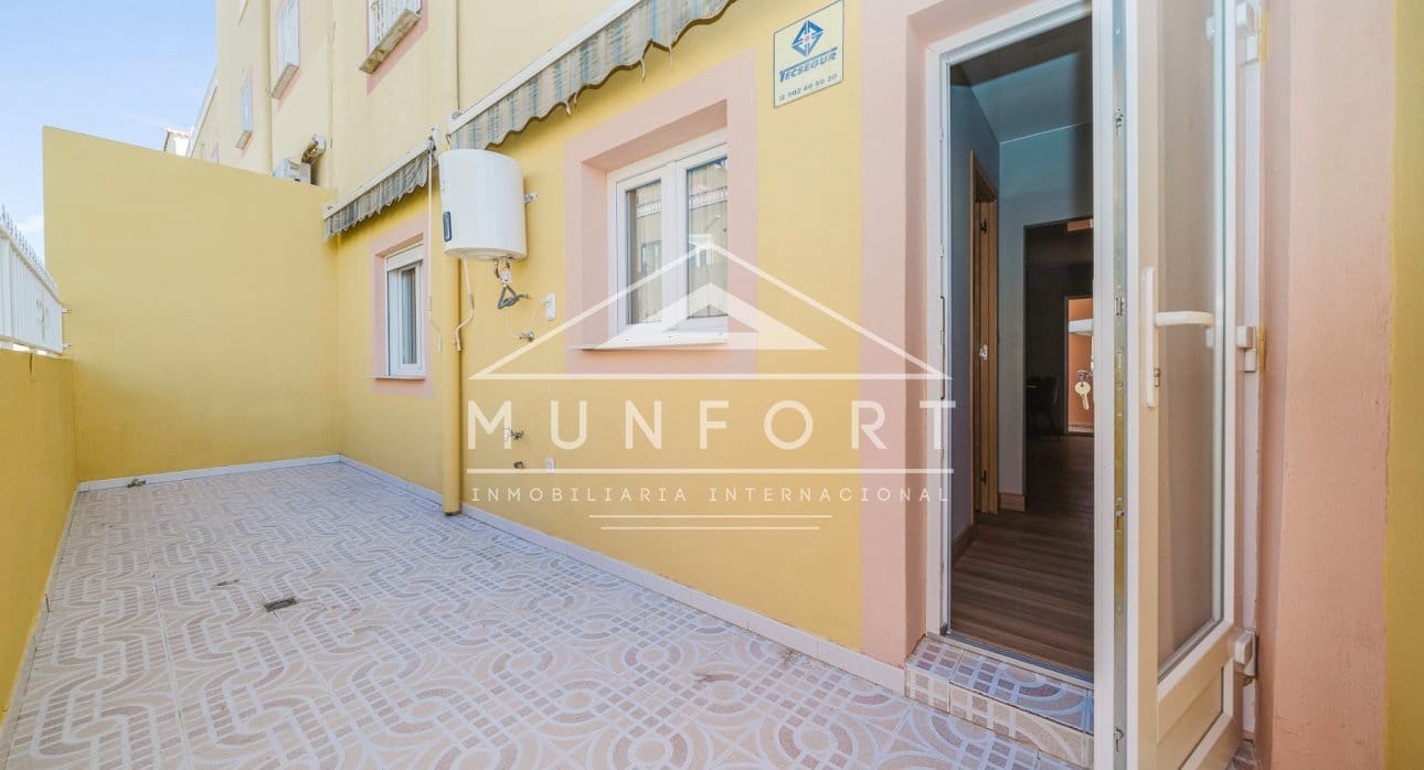 2 sovrum Bungalow till salu i Villamartin med pool - 189 000 € (Ref: 9645605)