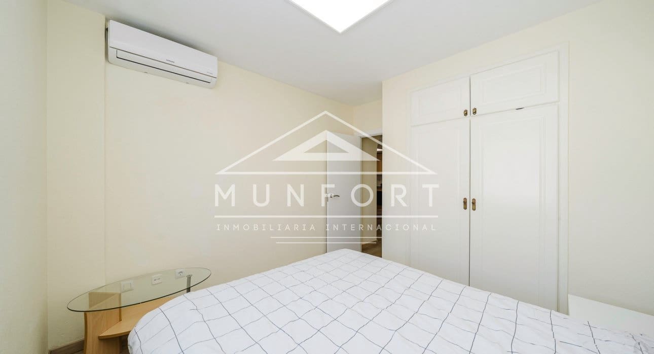 2 Zimmer Bungalow zu verkaufen in Torrevieja mit Pool - 199.000 € (Ref: 9646022)