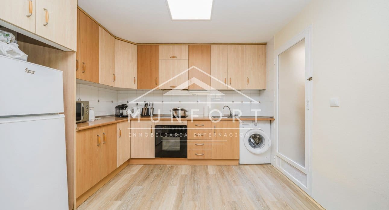 2 Zimmer Bungalow zu verkaufen in Torrevieja mit Pool - 199.000 € (Ref: 9646022)