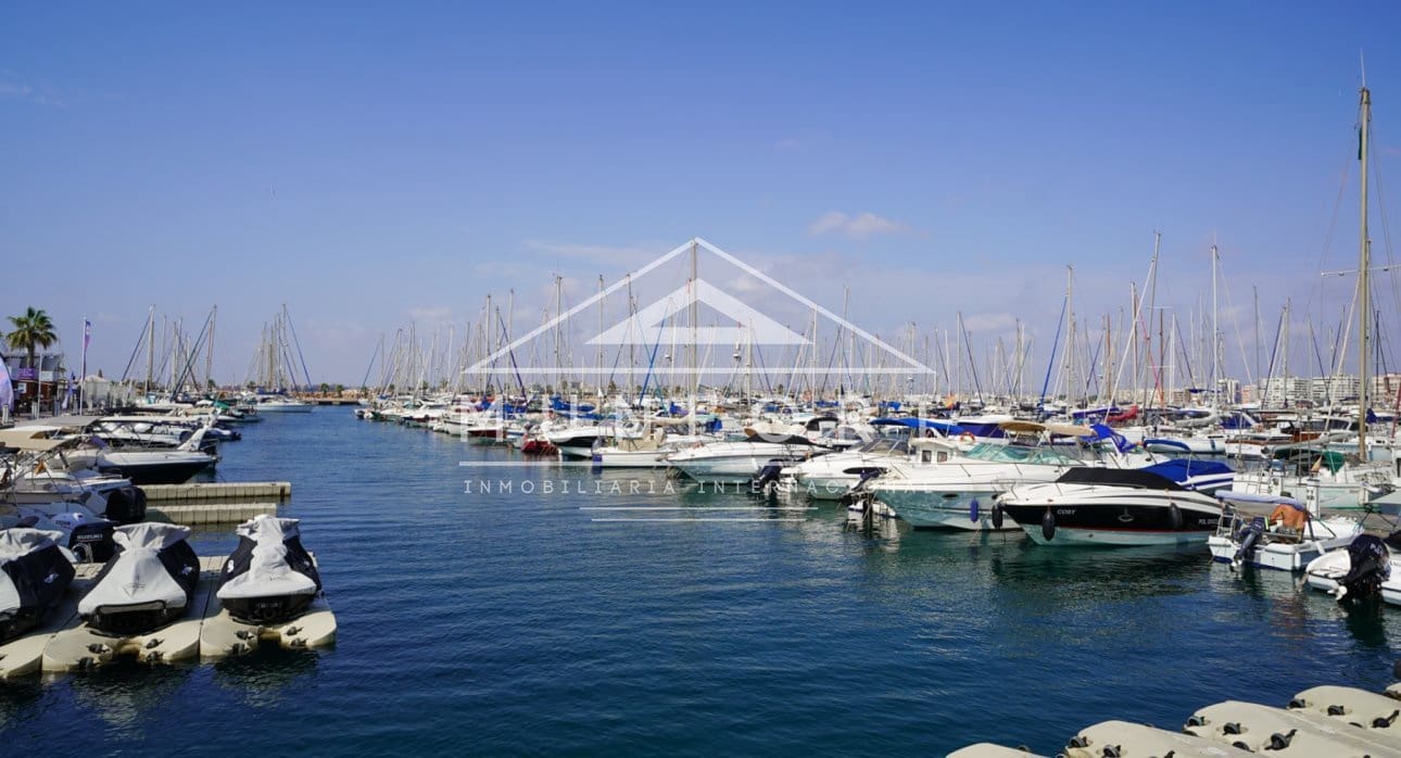 2 soveværelse Lejlighed til salg i Torrevieja - € 169.000 (Ref: 9646023)