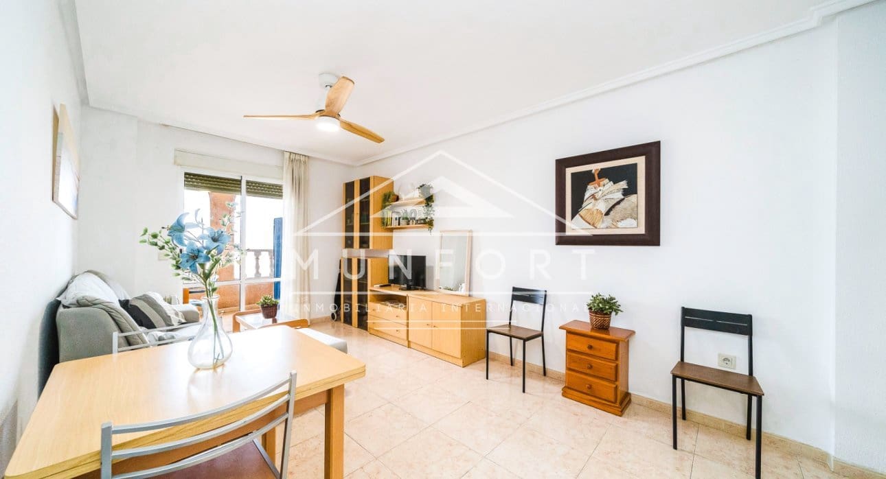 2 bedroom Apartment for sale in Torrevieja with pool - € 148,500 (Ref: 9646024)