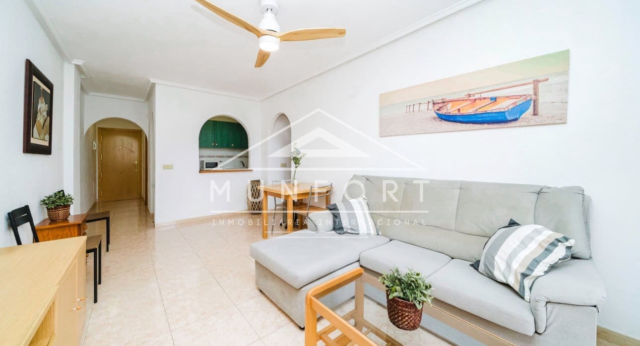 2 bedroom Apartment for sale in Torrevieja with pool - € 148,500 (Ref: 9646024)
