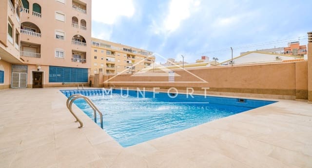 2 bedroom Apartment for sale in El Molino, Torrevieja with pool - € 148,500 (Ref: 9646024)