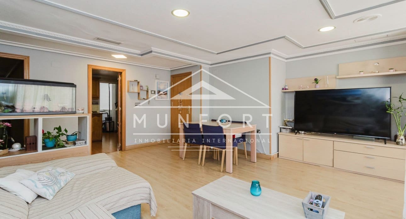 4 bedroom Apartment for sale in Torrevieja - € 269,000 (Ref: 9646026)