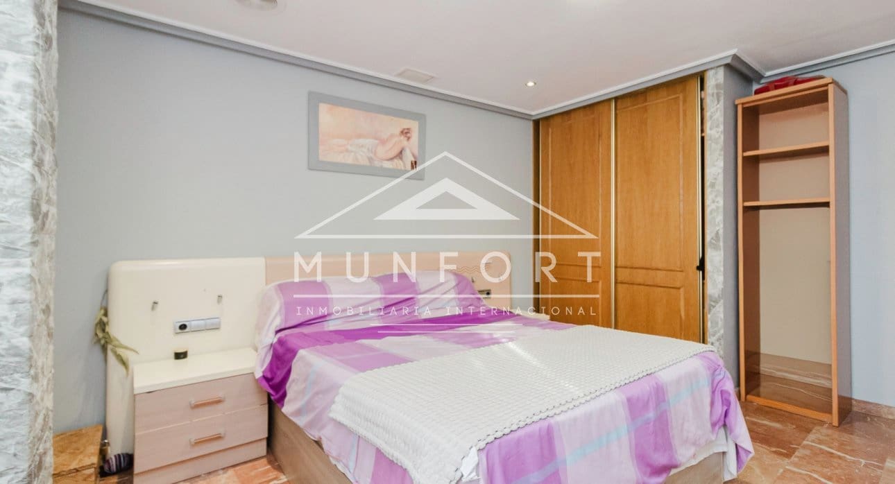 4 bedroom Apartment for sale in Torrevieja - € 269,000 (Ref: 9646026)